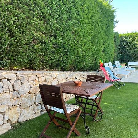 T2 Avec Jardin Et Piscine Privee Apartment Velaux Exterior foto